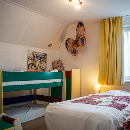 Aan De Kust In Het Prachtige Sint Maartenszee