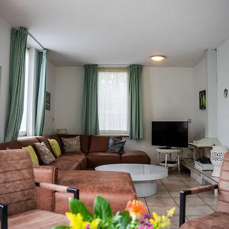Ruime Aan De Kust In Het Prachtige Sint Maartenszee Casa de Férias